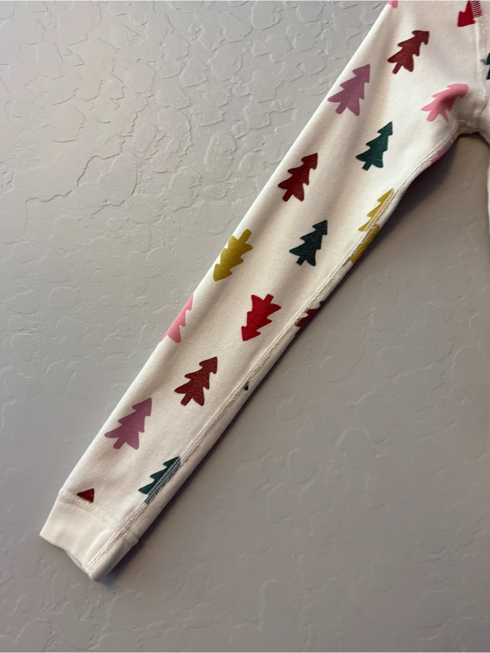 Hanna andersson long John pajama set in multicolor happy little trees 150 CM 12